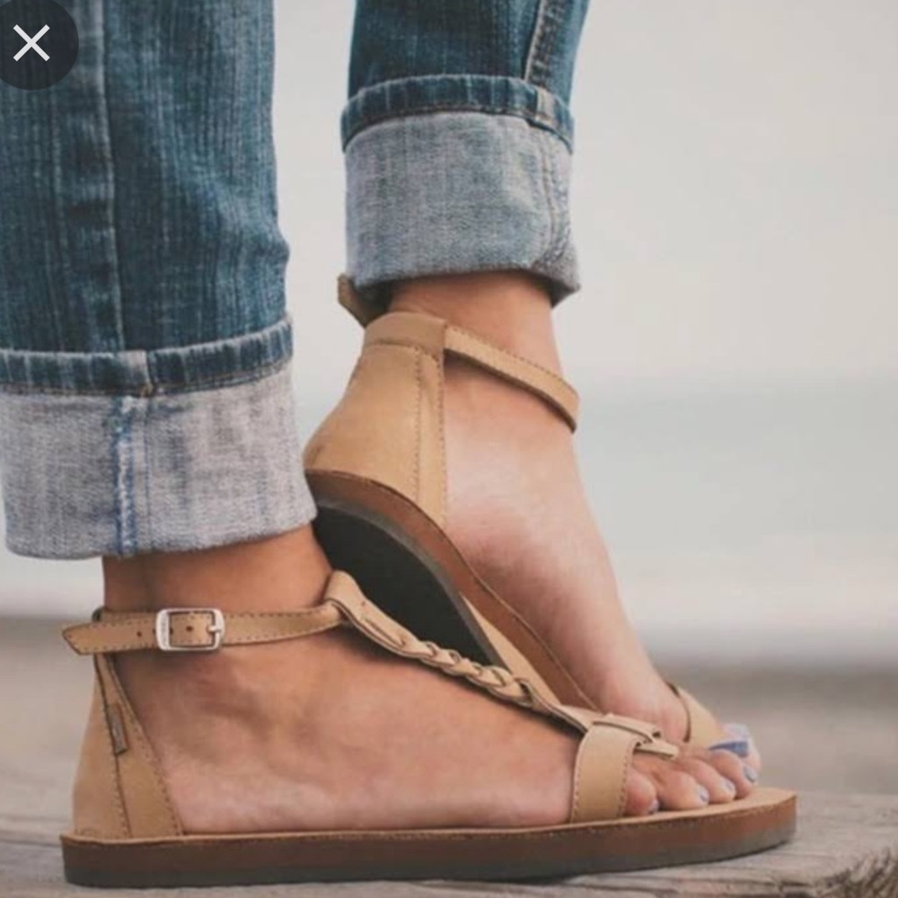 Rainbow • NWOT Leather Braided Sandals